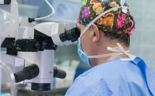 Modern eye clinic in Prague for lens replacement surgery
