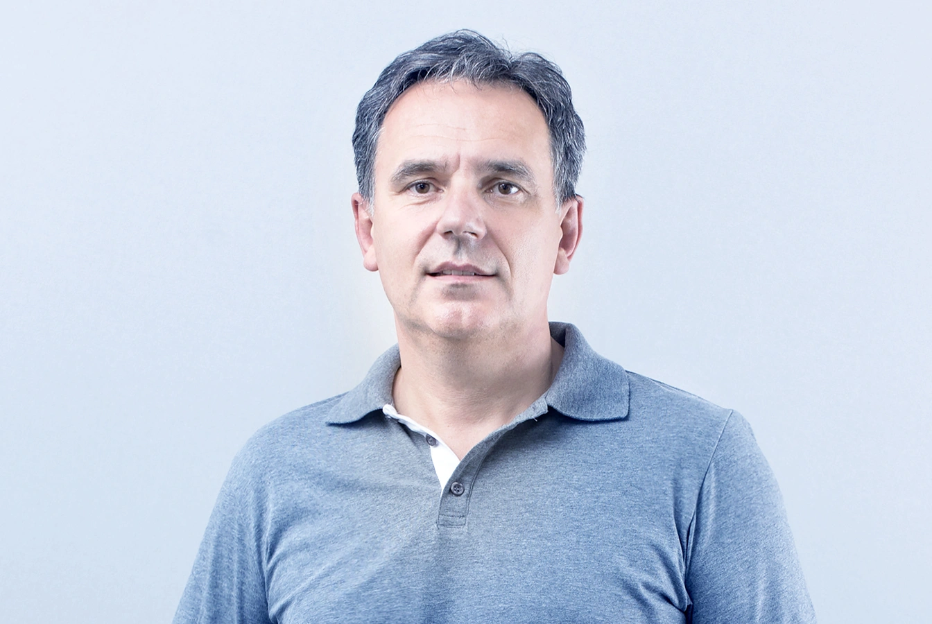 Dr. Petr Novak